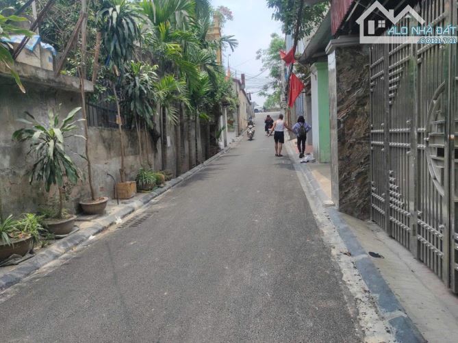 DU NGOẠI MAI LÂM NHỈNH 40TR/M2, NGON BỔ RẺ,  Ô TÔ VÀO, DÒNG TIỀN 10TR/THÁNG ỔN ĐỊNH - 2