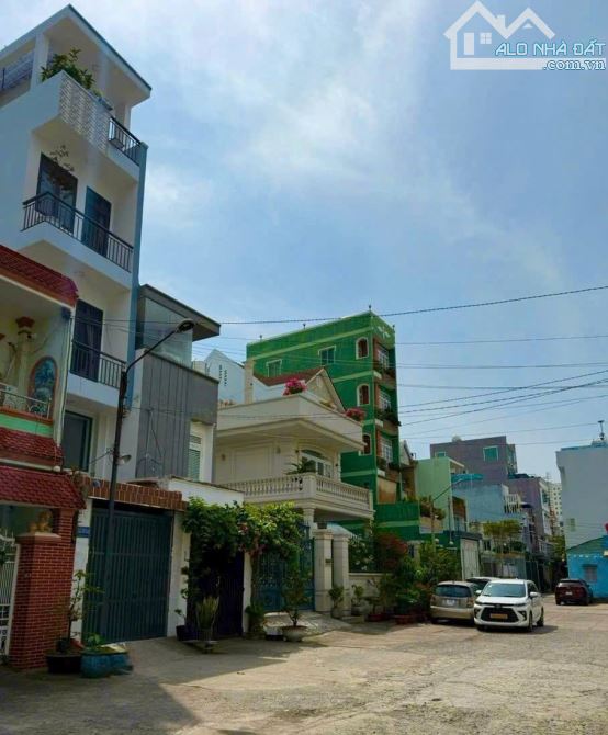 LÔ ĐẤT CỰC HIẾM - 💥100M2💥 - NGANG 4.4M - HẺM XE HƠI - P.25 BÌNH THẠNH - CHỈ HƠN 10 TỶ. - 2