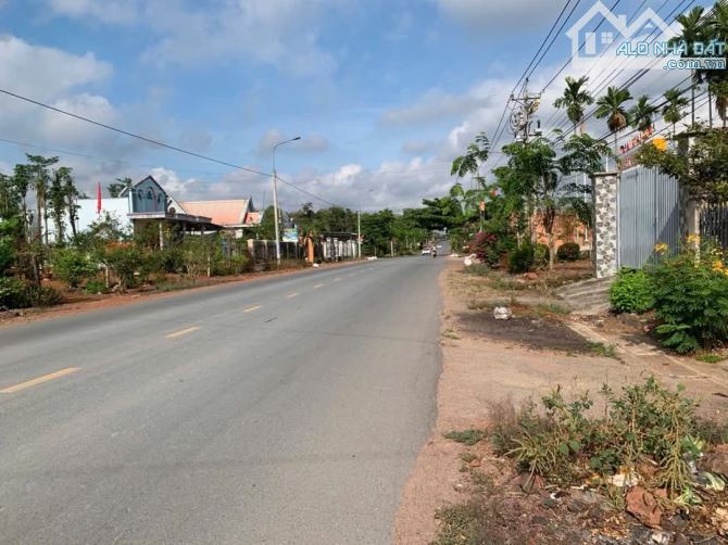 BÁN MẶT TIỀN TINH LÔ 765 SÔNG RAY CẨM MY ĐỒNG NAI, DT 1400M2 NGANG 14 M, CO THỔ CƯ,3.1 TỈ - 2