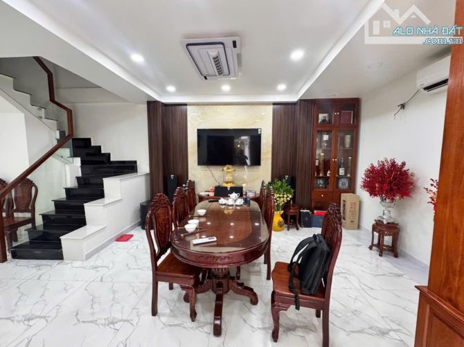 Bán Bán nhà riêng biệt thự mini Nguyễn Cảnh Chân, Q1_ 61m2[5.5m ×12m] chỉ 21 tỷ lẻ. TL - 2