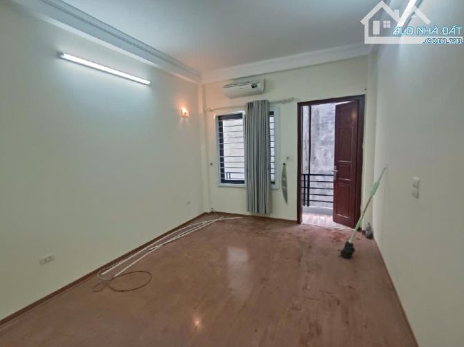 BÁN NHÀ NGỌC HỒI, HOÀNG MAI, Ô TÔ VF3 ĐỖ CỬA, 30M RA PHỐ, SD 46M2, 8.8TỶ(CTL) - 2