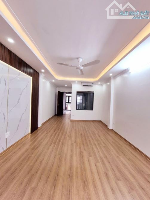 BÁN NHÀ PHÂN LÔ KIM ĐỒNG, 7 TẦNG THANG MÁY, NGÕ THÔNG, KINH DOANH, 50M2 GIÁ 21,5 TỶ - 2