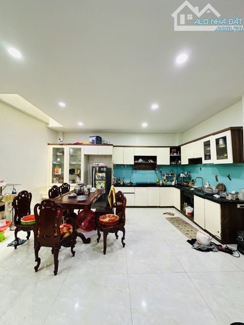 KHU VIP P15 TÂN BÌNH-  SÁT PHẠM VĂN BẠCH- 4.6X22M- KHU ĐỒNG BỘ - 7.x TỶ - 2