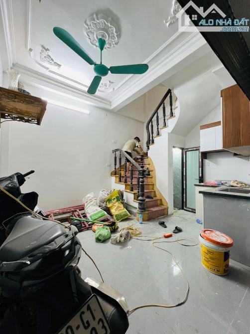 DƯỚI 4TỶ 5 TẦNG 3PN, HỘ KHẨU HOÀN KIẾM- NHÀ ĐẸP Ở NGAY - 2