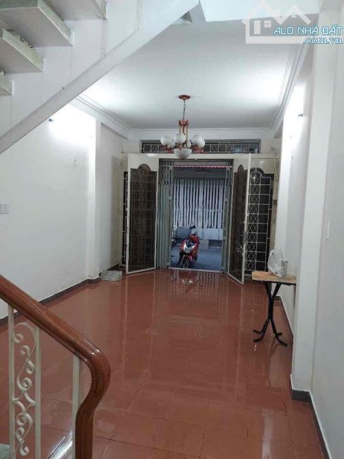 HXH HUỲNH VĂN BÁNH NGAY KHU TRUNG TÂM, NHÀ 3 TẦNG, 3 PN GIÁ TỐT 16TR - 2