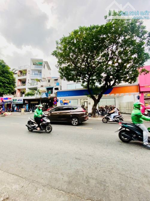 ✅ BÁN TÒA NHÀ 398 LÊ VĂN SỸ, Q.3 –NGÂN HÀNG THUÊ 330TR/TH – GIÁ 180 TỶ TL - 2