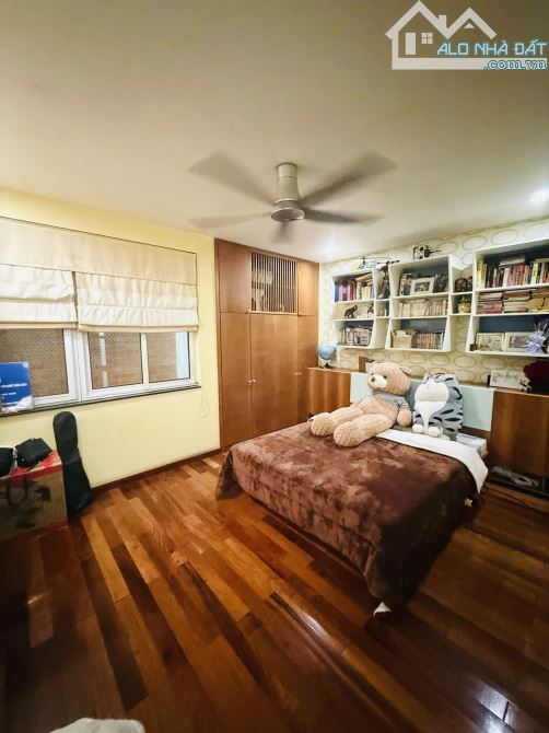 Nhà Đẹp Phân Lô Phố Trung Kính, 70m2 5 Tầng MT 5m, Vỉa Hè Ô Tô Tránh, Kinh Doanh, 32.8 Tỷ - 2