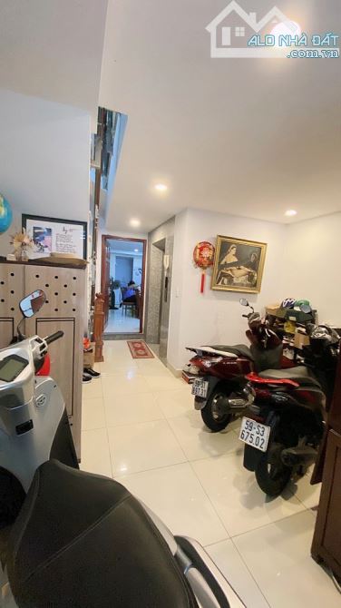 BÁN GẤP CHDV 5 TẦNG CÓ THANG MÁY – HẺM XE HƠI ĐBP P17 BÌNH THẠNH – 8PN – THU 35TR/TH. - 2