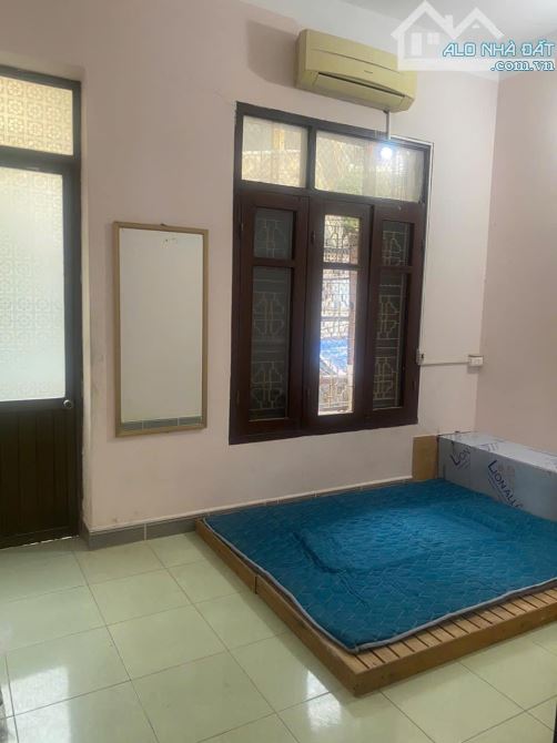 Cho thuê nhà Mặt Phố Giải Phóng, Hai Bà Trưng, 70m2, 3 tầng, MT5m, vìa hè 6m KD bất chấp - 2