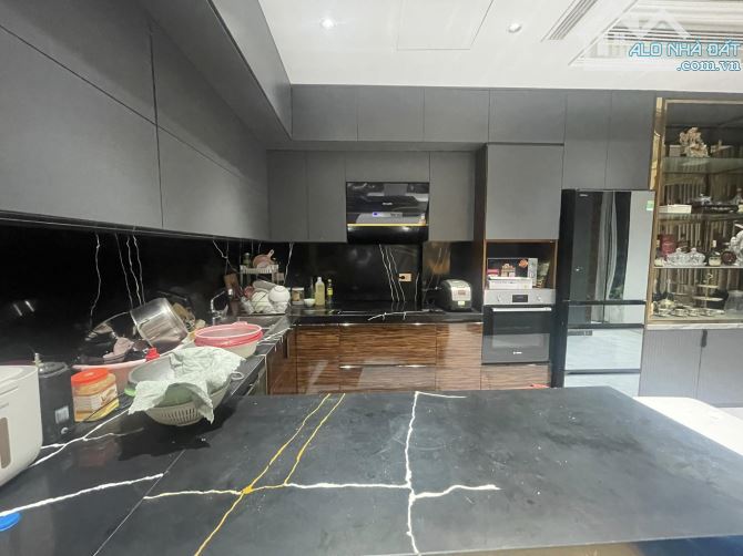 BÁN GẤP NHÀ MẶT PHỐ YÊN HÒA. 60M2 - 7 TẦNG, THANG MÁY. MT 7M. KINH DOANH. - 2
