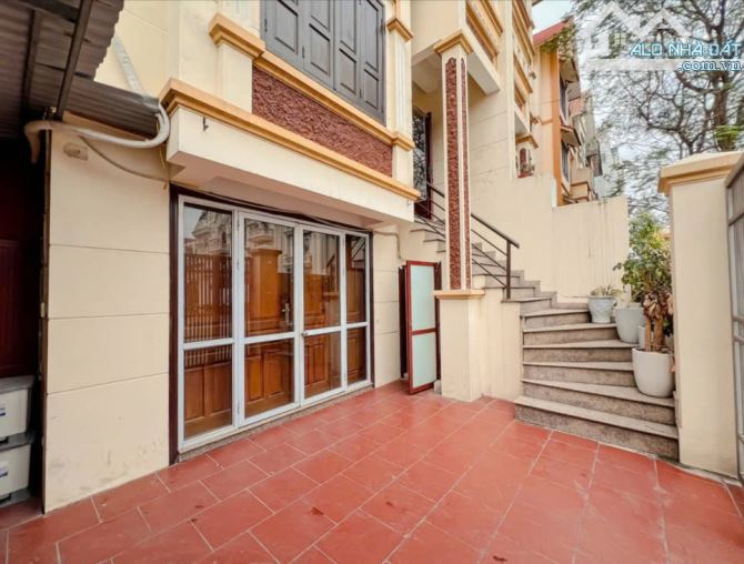 BÁN NHÀ BT LK KĐT CẦU BƯƠU THANH TRÌ 124M2 5T 8M MẶT TIỀN 25.2 TỶ - 2