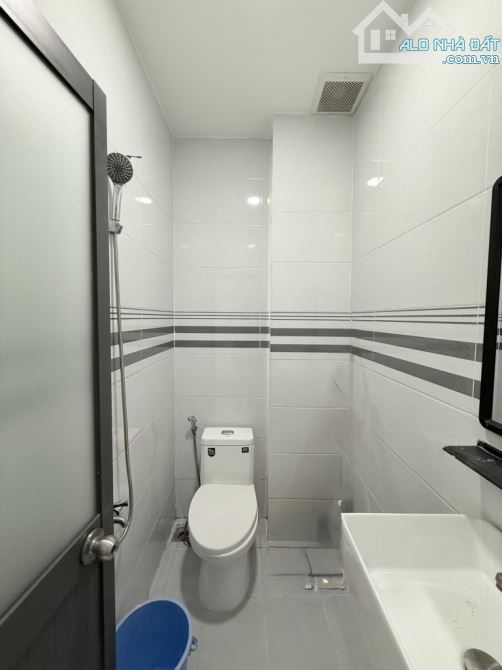🏠🏠🏠BÌNH TÂN – NHÀ MỚI TINH – GIÁ HẠT DẺ – CHỈ 3.7 TỶ Diện tích: 4x8.5m (34m²) – 2 tầng, - 2