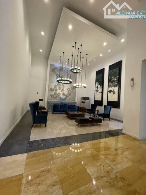 VIP - HIẾM, CĂN HỘ ĐẲNG CẤP FULL NỘI THẤT HIỆN ĐẠI, LÔ GÓC, BAN CÔNG QUANH NHÀ. - 2