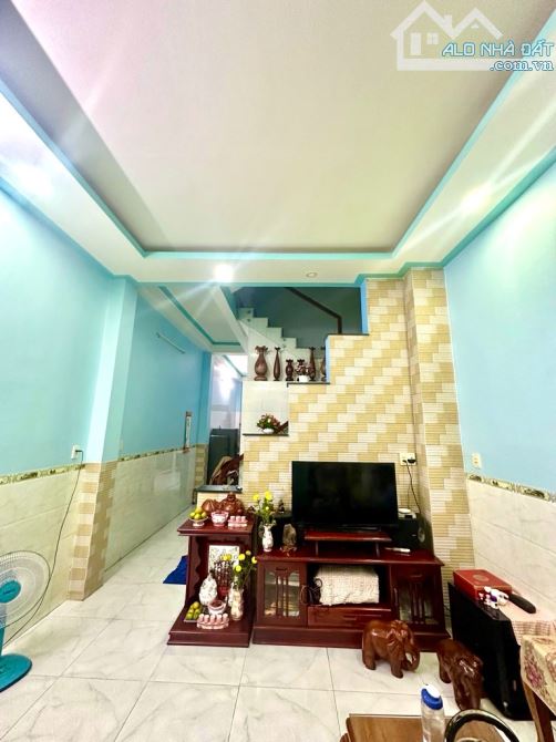 Nhà hẻm xe hơi cực đẹp – 4 tầng – 4PN – Lạc Long Quân – Giá tốt khu vực - 2