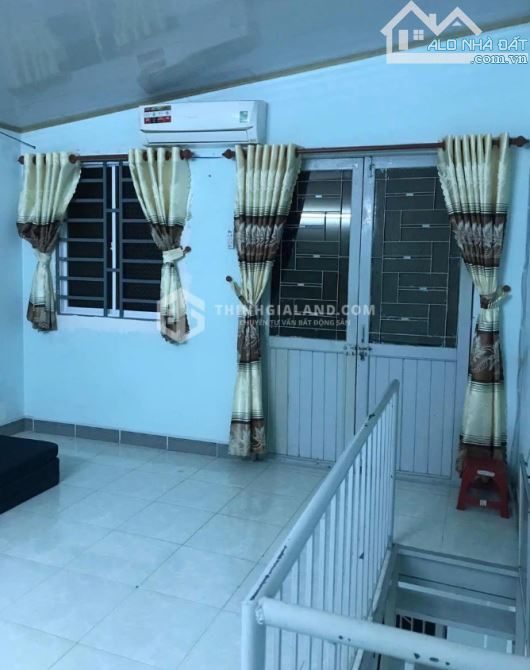 BÁN ĐẤT TẶNG NHÀ 1 TRỆT 1 LẦU_FULL THỔ CƯ_LÊ LỢI_PHƯỜNG 4_VŨNG TÀU_AN NINH_CHỈ 2.6 TỶ - 2