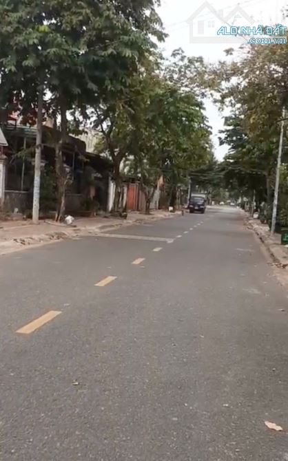 LÔ ĐẤT ĐẸP KHU PHỐ ĐÔNG ĐÚC NHẤT THÀNH PHỐ PHÚ MỸ, THỔ CƯ NHIỀU, GIÁ CỰC KỲ HẤP DẪN - 2
