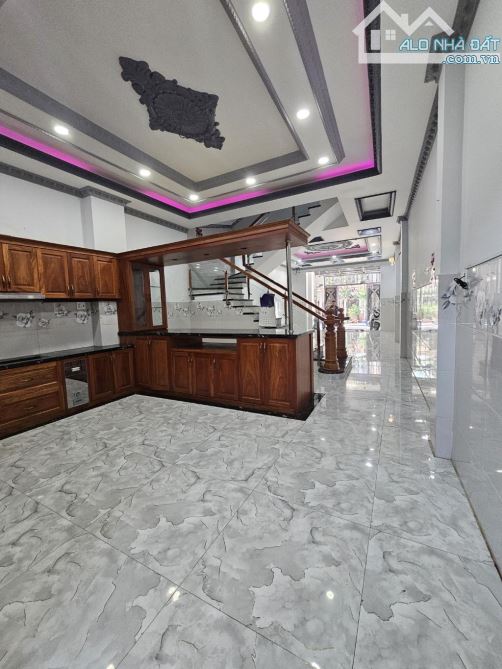 Bán nhà ngang 5 đường số lâm văn bên quận 7 giá 16 tỷ - 2