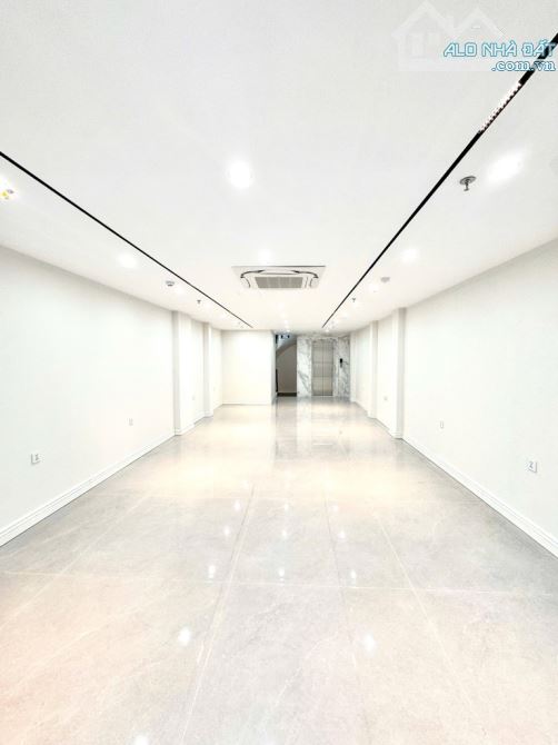 BÁN GẤP TÒA NHÀ VĂN PHÒNG PHỐ VIP ĐẠI LA HAI BÀ TRƯNG 270M2-8 T- MT 7 M- 160 TỶ - 2