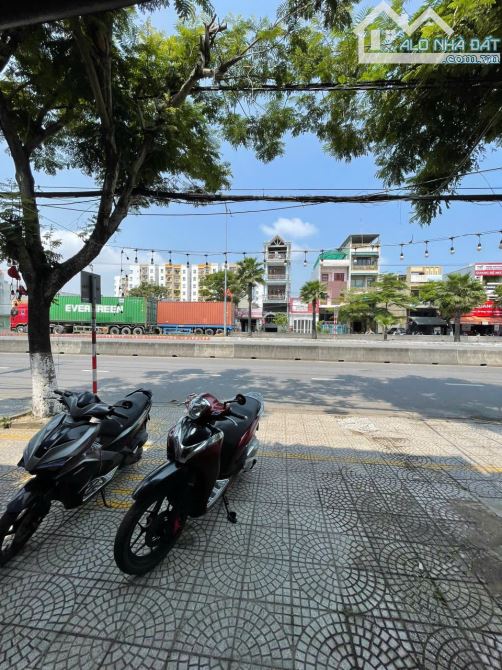 SỤP HẦM BÁN NHÀ 2 TẦNG MẶT TIỀN NGÔ QUYỀN - SƠN TRÀ 100M² (5X20M) - HƠN 7 TỶ. - 2