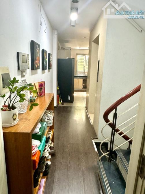 Nhà đẹp Thái Thịnh - Đống Đa. Dt 50m, 5 tầng, mặt tiền 3.5m. Giá 15.7 tỷ (còn thương lượng - 2