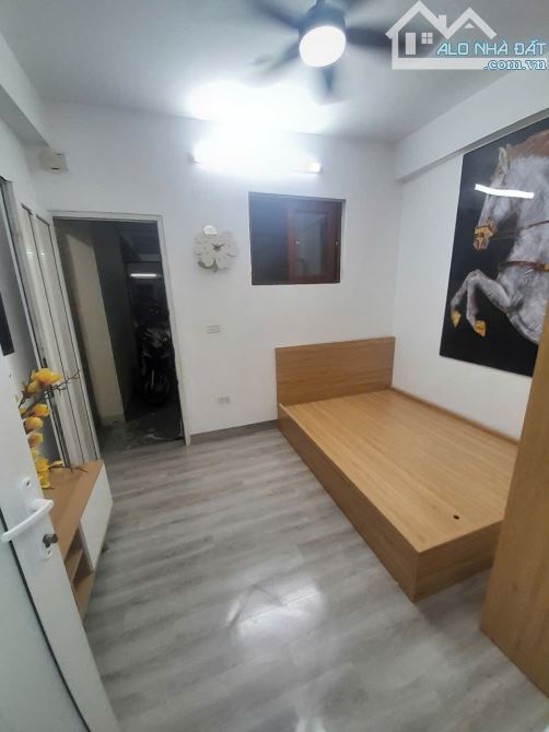 Bán căn CCMN 2 ngủ ngõ Đại Đồng, Khâm Thiên, Đống Đa 50m, phôi sổ riêng giá 1.6 tỷ - 2