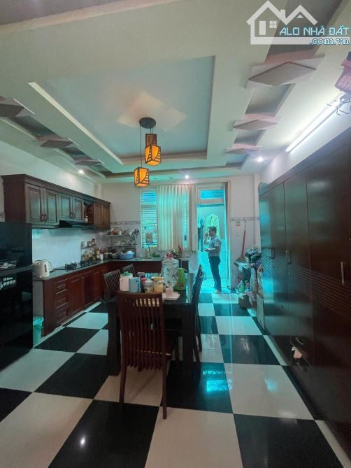 CẦN BÁN NHÀ BÌNH TÂN – 80M2 – NGAY TỈNH LỘ 10 – 4 TẦNG – HXH – 4,9 TỶ - 2