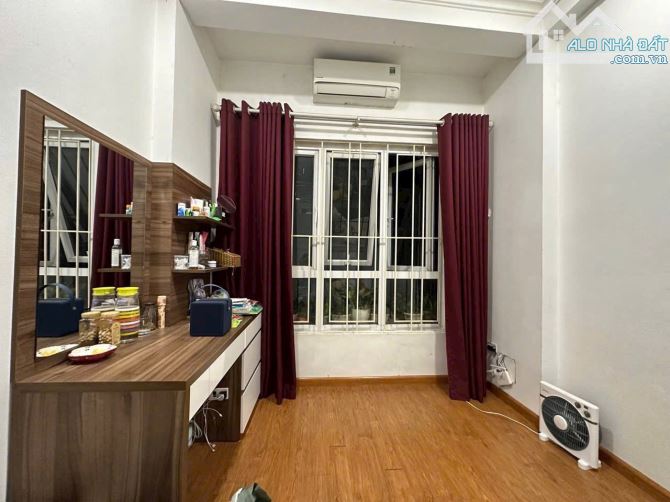 4 tầng – 4.5x15m – Nhà đẹp Âu Cơ Tân Bình – Giá chỉ 8.2 tỷ! - 2