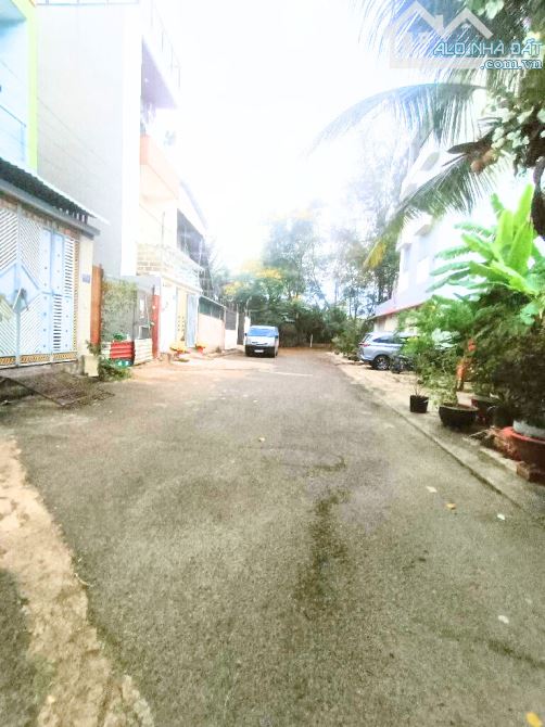 Bán lô đất góc 2 mặt thoáng Trường Lưu Long Trường ngang 7m bề thế gần 100m2 chỉ 4.05 tỷ - 2