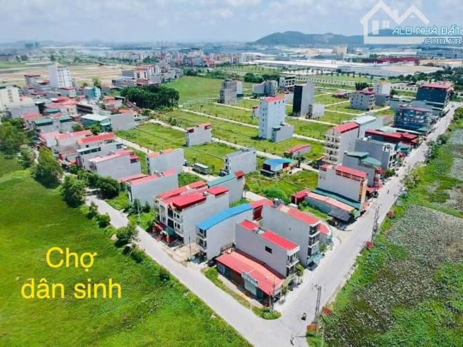 Cần bán 1 lô duy nhất đất Đồng Lớn Quang Châu- Việt Yên.chỉ  2.3ty - 2