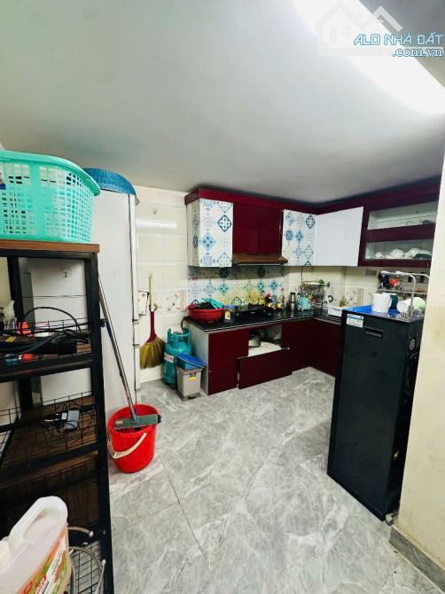 Bán nhà 3 tầng 44m2 Ngõ 47 Khúc Thừa Dụ, Lê Chân.  Giá chỉ 2,45 tỷ ngõ 3m - 2