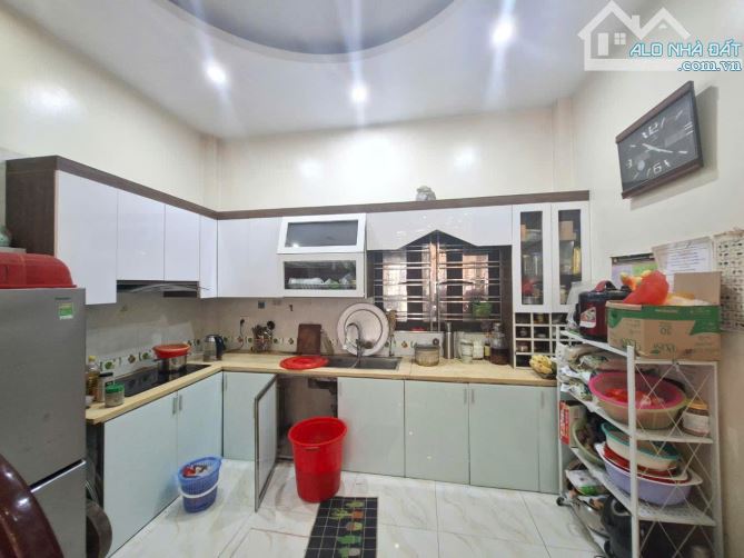 Bán nhà Quang Tiến_Ô tô vào nhà_Gần ô tô tránh_Dân xây chắc chắn_Pháp lýchuẩn_71m2_10 tỷ 4 - 2