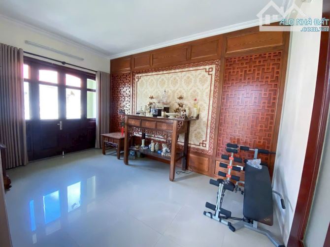 💰Bán nhà 4 tầng Mặt Đường lô 22_ Sau Dẫy Ngân Hàng, Khách Sạn, Toà nhà Mặt đường Lê Hồng - 2