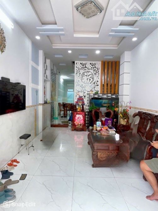 MẶT TIỀN KHU TÊN LỬA - KẾ AEON BÌNH TÂN - ĐƯỜNG NHỰA THÔNG THOÁNG - 64M2 - 4 TẦNG - 9.X TỶ - 2
