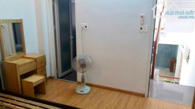 RẺ NHẤT KHU VỰC NHÀ 3 TẦNG GẦN VIN COM SÔNG HÀN 70M2  CHỈ 7 X TỶ - 2