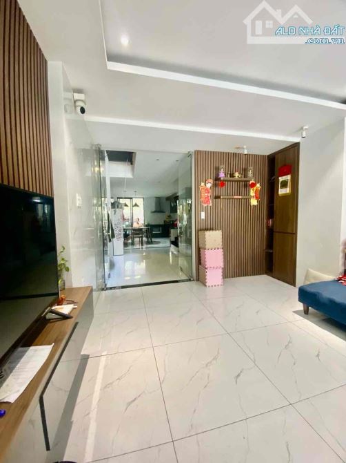 BÁN NHÀ 2 TẦNG MẶT TIỀN ĐƯỜNG NGÔ QUYỀN – TẶNG KÈM NHÀ CẤP 4 – VỊ TRÍ KINH DOANH ĐỈNH - 3