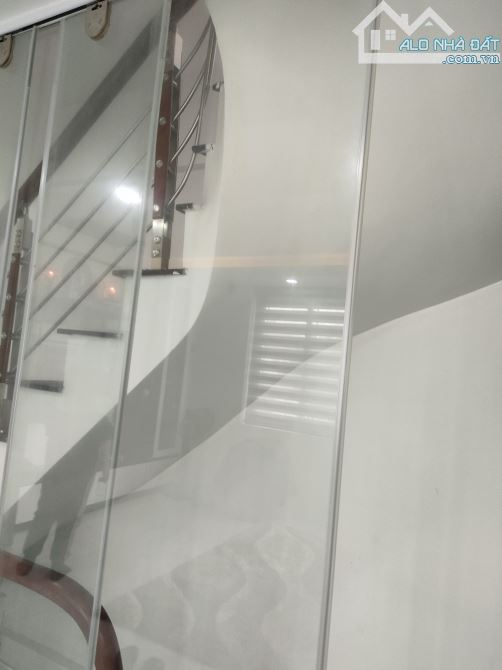Bán gấp giá rẻ thang máy Đê Trần Khát Chân 34m, 6 tầng, mặt tiền 3.4m, 9 tỷ Hai Bà Trưng. - 3