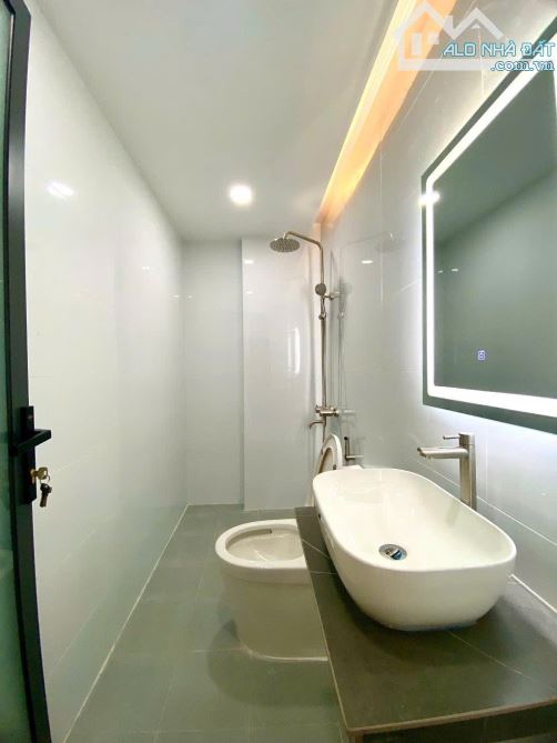 BÁN NHÀ RIÊNG - DT: 4.25 x 12.35M- BÙI VĂN BA- TÂN THUẬN ĐÔNG - QUẬN 7- GIÁ NHỈNH 6 TỶ - 3