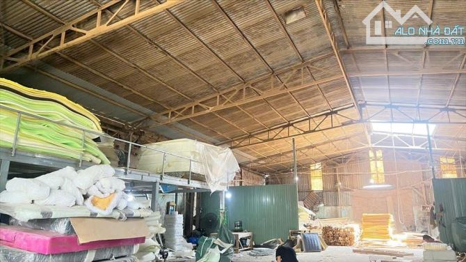 Bán nhà xưởng và nhà cấp 4 tại Tân Biên, Biên Hòa, 432m2, giá 9 tỷ 900. - 3
