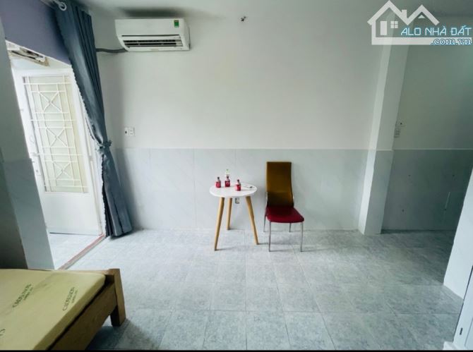 Bán CHDV MT Bàu Cát, P.14, Tân Bình, DT 216m2 - 12 × 18 - 4 tầng,  Giá 45 tỷ TL. - 3