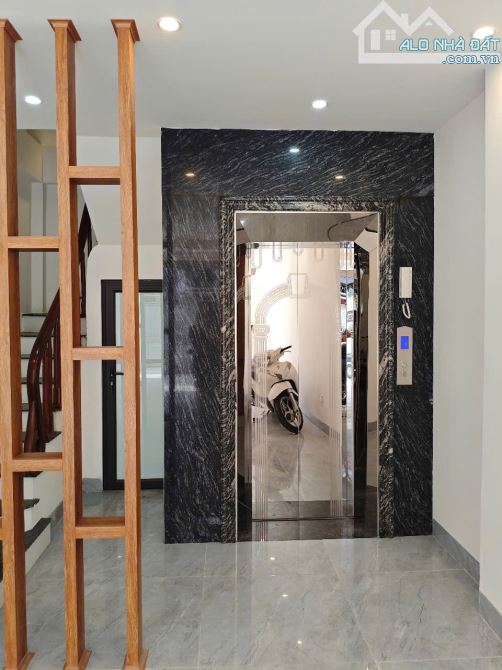 Bán Nhà Mặt Ngõ Ô Tô 101 Phố Trạm, Thang Máy, Ngõ Thông DT: 41m/7 Tầng/12 Tỷ - 3