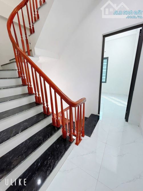 🏡NHÀ ĐẸP DÂN XÂY NGỌC THUỴ GIÁ RẺ, 32M, 4T GIÁ CHÀO 5,1TỶ.   ✅🏡 Cạnh trường Việt Pháp, h - 3