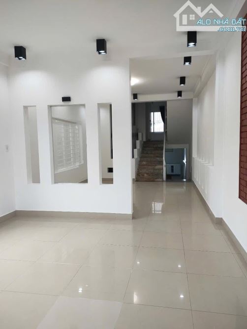 VỞI 3,2 TỶ SỞ HỮU CĂN NHÀ 3 TẦNG XÓM 3 NGỌC ANH - 3
