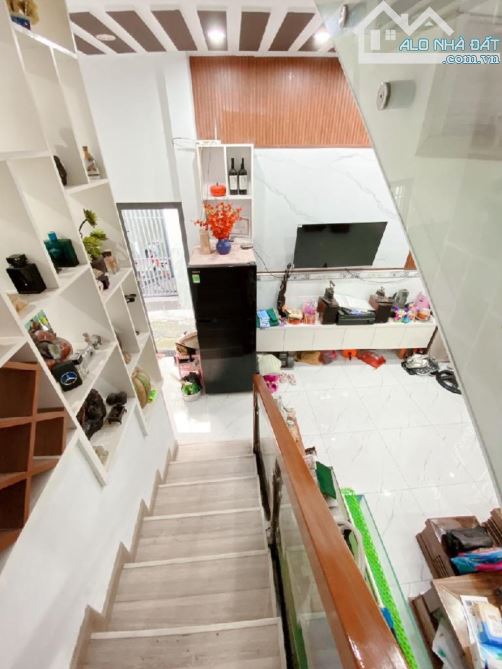 Bán nhà Lê Văn Lương 4.5 * 17m, chỉ 5.x tỷ gần bên Lotte Nguyễn Thị Thập, Quận 7 - 3