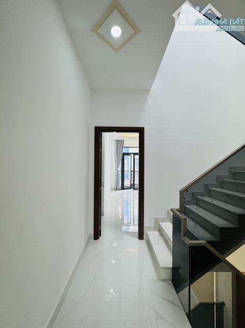 CẦN BÁN NHÀ  HẺM ÔTÔ 5M. HƯƠNG LỘ 2. DT. 70M2. 3 TẦNG KIÊN CỐ – GIÁ CHỈ 5.8 TỶ - 3