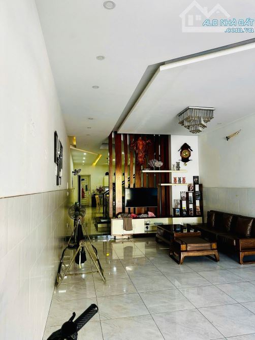 Bán nhà 1 trệt 2 lầu KDC Tân Phong, TP Biên Hoà. 4,5x20m. Trục đường lớn. Giá 5 tỷ xxx. - 3