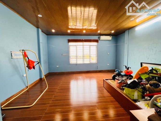 Cần Bán Nhà Phố Tư Đình Long Biên (Khu Phân Lô Quân Đội), 84m2, Ô tô, giá 17 tỷ 200. - 3