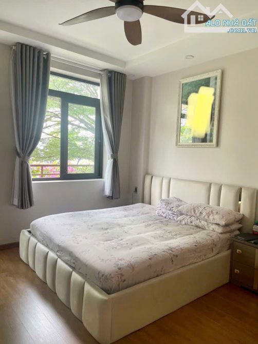 Bán mặt tiền KD đường hoa Phan Xích Long Phú Nhuận, 4 tầng, 48m2,Spa/nhà hàng,17.45 Tỷ - 3