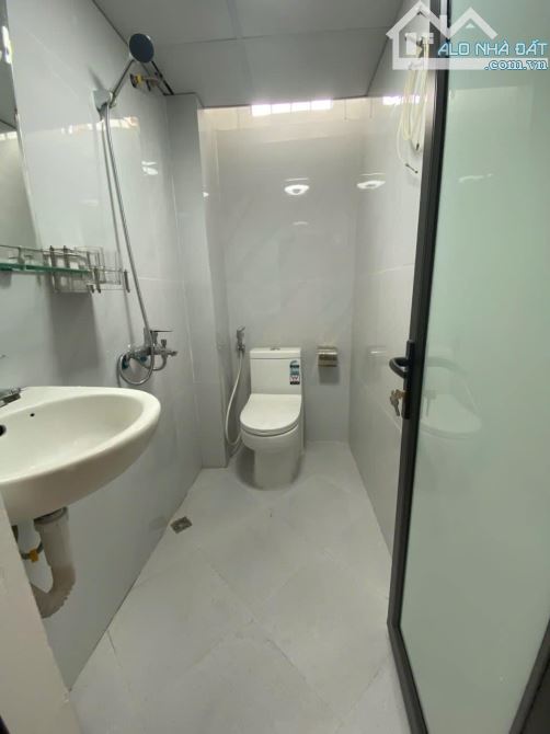 NHÀ ĐẸP GIÁ TỐT ! Kim giang - Ngõ thoáng - ô tô qua - 4 tầng - 25m2 - Chỉ 5.95 tỷ - 3