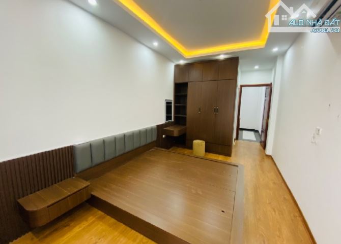 BÁN NHÀ ĐẸP PHỐ ĐẶNG VŨ HỶ – 32m2 x 5 Tầng, Mặt Tiền 4m – Chỉ Nhỉnh 5 Tỷ - 3