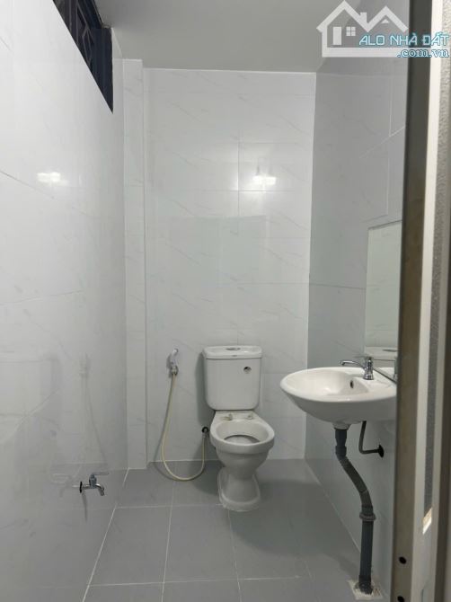 Cho Thuê Nhà gần Đỗ Xuân Hợp 50m2 9tr 1T1L - 3